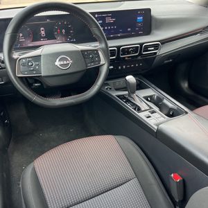 2026 Nissan SENTRA SR thumbnail 33