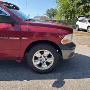 2011 RAM RAM 1500 ST — миниатюра 13