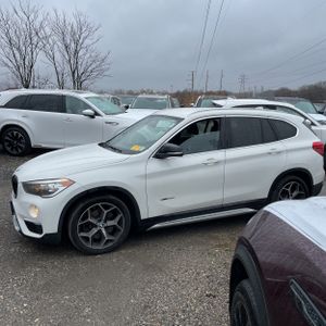 BMW X1 XDRIVE28I - 3