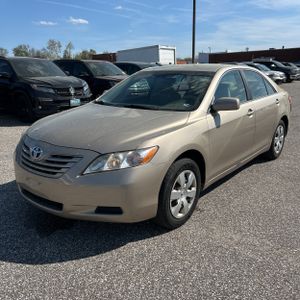 TOYOTA CAMRY - 1