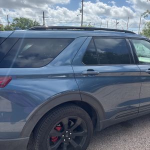 FORD EXPLORER ST - 9