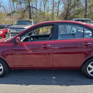 HYUNDAI ACCENT GLS - 4