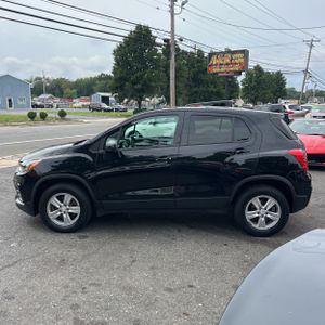 صورة 3 لـ 2021 Chevrolet TRAX LS