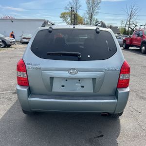 HYUNDAI TUCSON GLS - 7