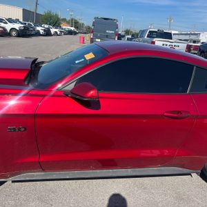 صورة 4 لـ 2017 FORD MUSTANG GT PREMIUM