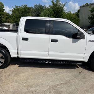 2019 FORD F-150 XLT — миниатюра 11