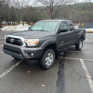 TOYOTA TACOMA - 1