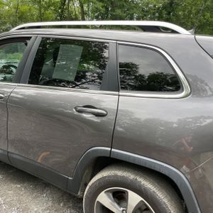 2020 JEEP CHEROKEE LIMITED photo 6