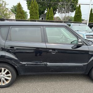 2013 KIA SOUL + thumbnail 11