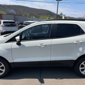 FORD ECOSPORT SE - 4