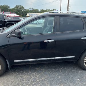 صورة 4 لـ 2011 Nissan ROGUE SV