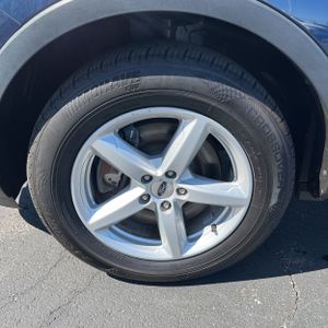 FORD EXPLORER XLT - 8