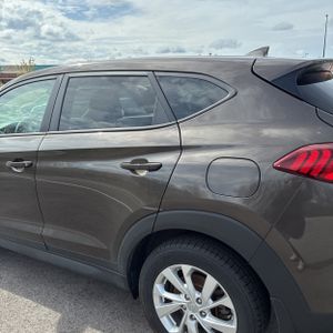 HYUNDAI TUCSON SE - 6