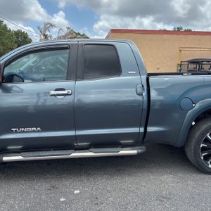 TOYOTA TUNDRA - 3