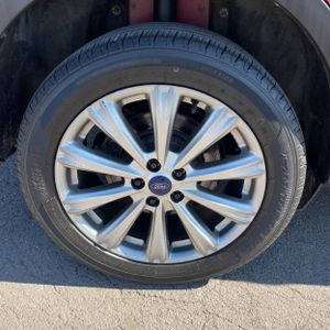 صورة مصغرة 19 لـ 2017 FORD ESCAPE TITANIUM