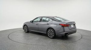 صورة 5 لـ 2025 Nissan ALTIMA SV