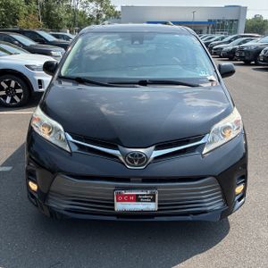 2020 Toyota SIENNA XLE 8-PASSENGER 缩略图 15