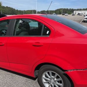 CHEVROLET SONIC LT AUTO - 6