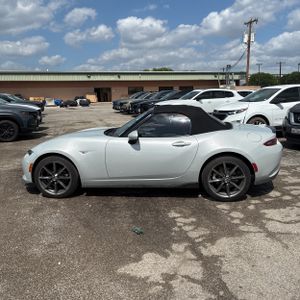 MAZDA MX-5 MIATA GRAND TOURING - 3