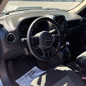 2017 JEEP PATRIOT LATITUDE — миниатюра 36