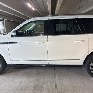 2023 Lincoln NAVIGATOR L BLACK LABEL 照片 4