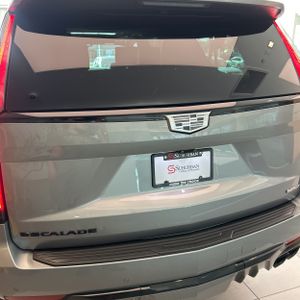 CADILLAC ESCALADE-V ESV BASE - 6