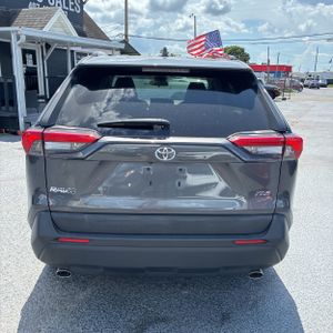 2019 Toyota RAV4 XLE PREMIUM — фото 7