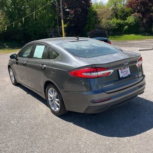 FORD FUSION SE - 5