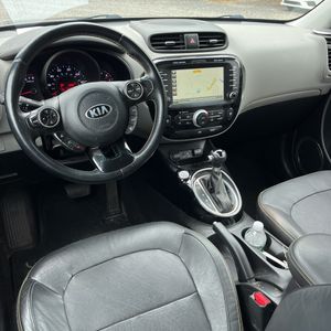 2016 KIA SOUL + — миниатюра 36