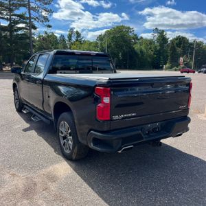 2019 Chevrolet SILVERADO 1500 RST — фото 5