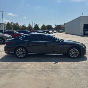 2019 Lexus LS 500 BASE photo 10