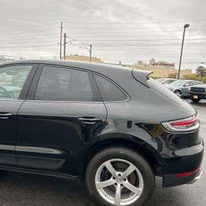 PORSCHE MACAN BASE - 6