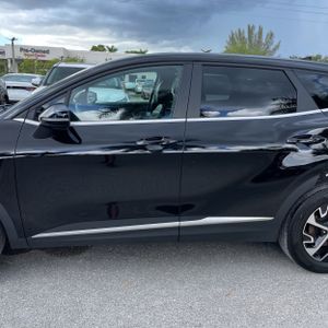 صورة 4 لـ 2024 KIA SPORTAGE EX