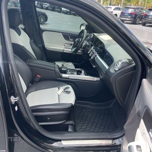 2021 Mercedes-BENZ GLB 缩略图 32