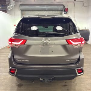TOYOTA HIGHLANDER - 7