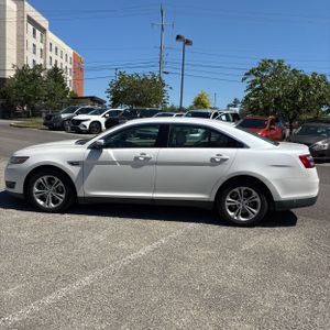 FORD TAURUS SEL - 3