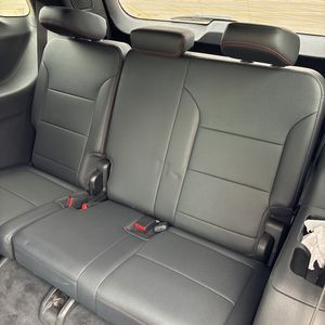 2025 Chevrolet TRAVERSE Z71 照片 36