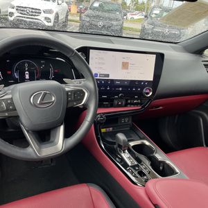 2024 Lexus NX 350 PREMIUM — миниатюра 36