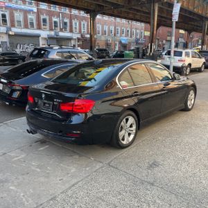 BMW 3 SERIES 330I - 7