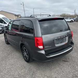 DODGE GRAND CARAVAN R/T - 5