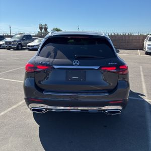 MERCEDES-BENZ GLC - 7