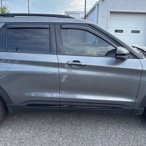 FORD EXPLORER ST - 9