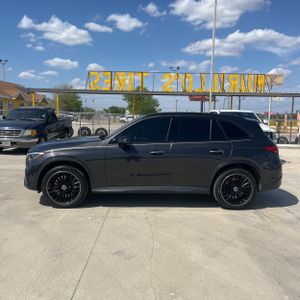 MERCEDES-BENZ GLC - 3