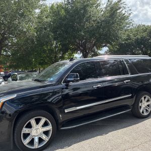 CADILLAC ESCALADE ESV LUXURY - 2