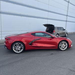 CHEVROLET CORVETTE STINGRAY - 10