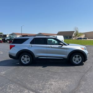 FORD EXPLORER XLT - 10