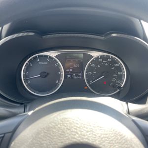 صورة مصغرة 37 لـ 2023 Nissan VERSA S