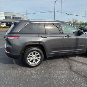 JEEP GRAND CHEROKEE LIMITED - 9