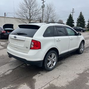FORD EDGE SEL - 8