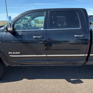 2020 RAM 2500 LIMITED 照片 4